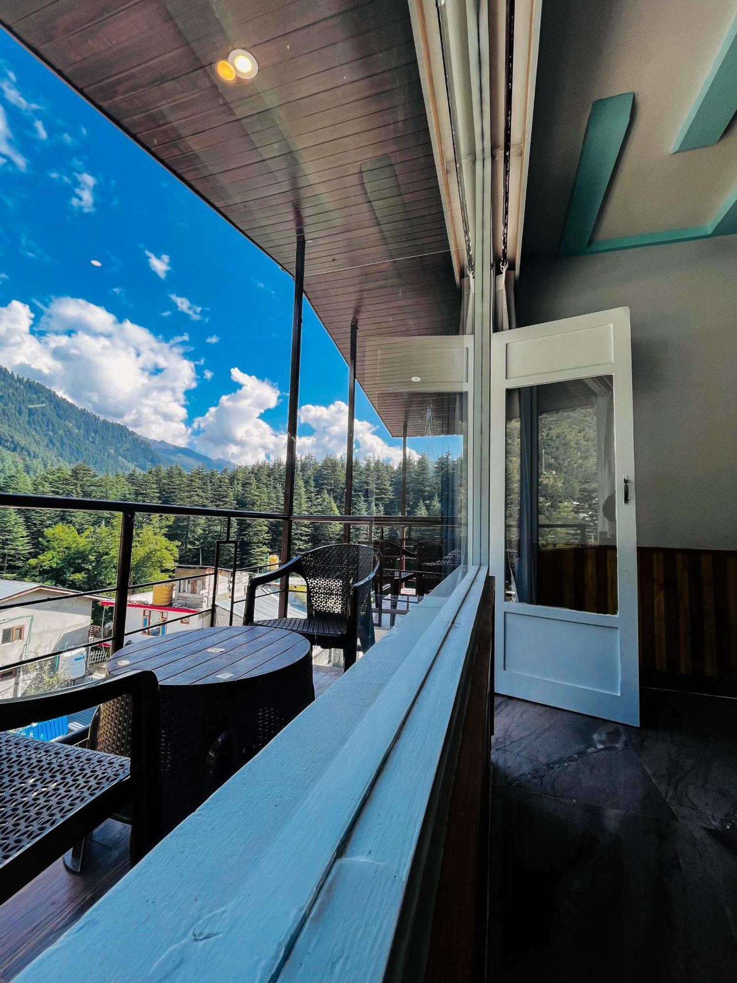 Hotel Apple Flower Manāli Exterior foto